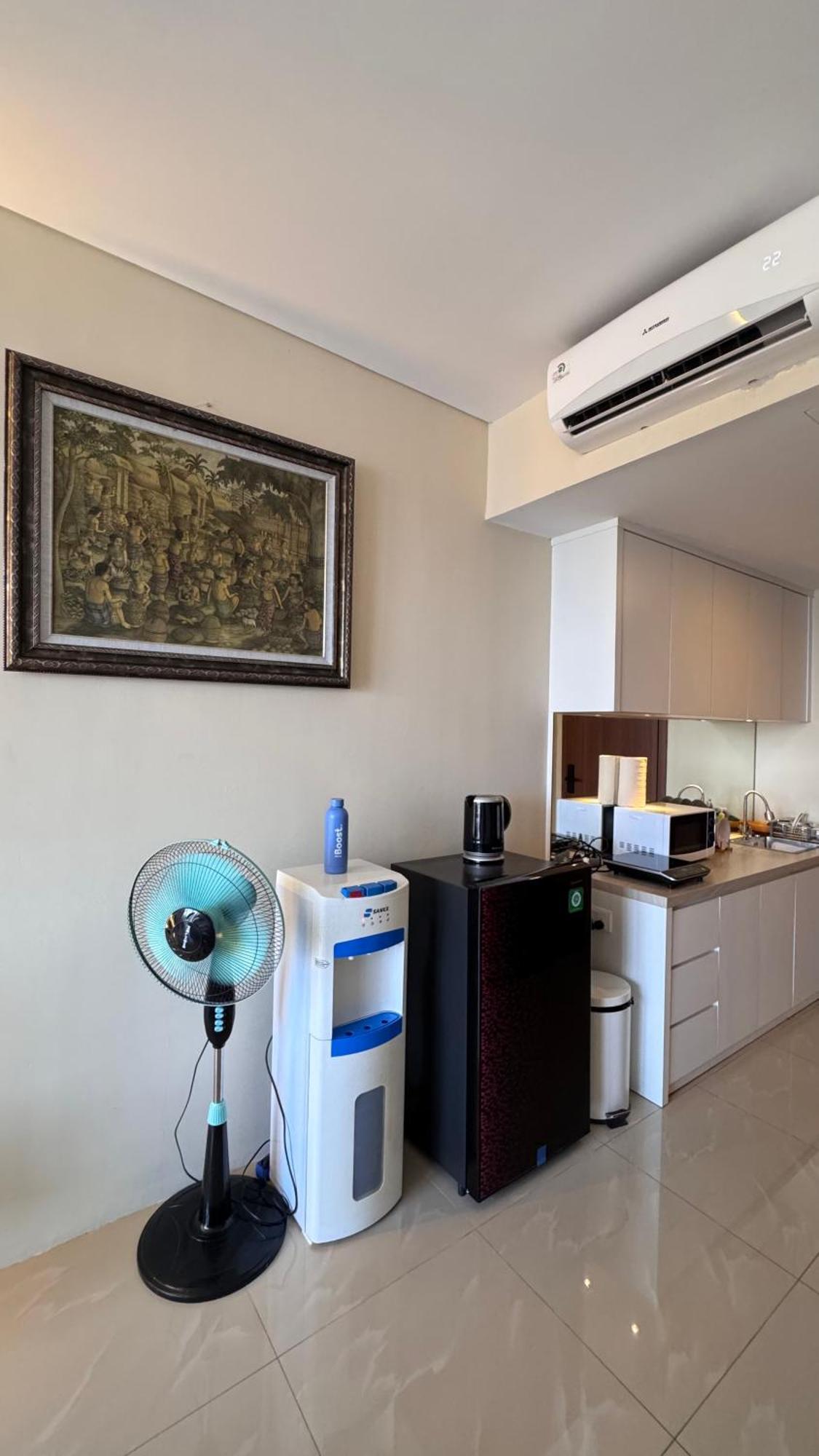 Nagoya Thamrin Apartment High Floor With View 외부 사진